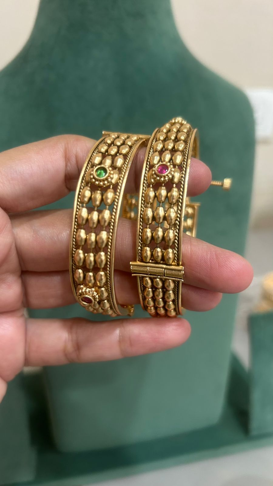 Heritage Bangle 03