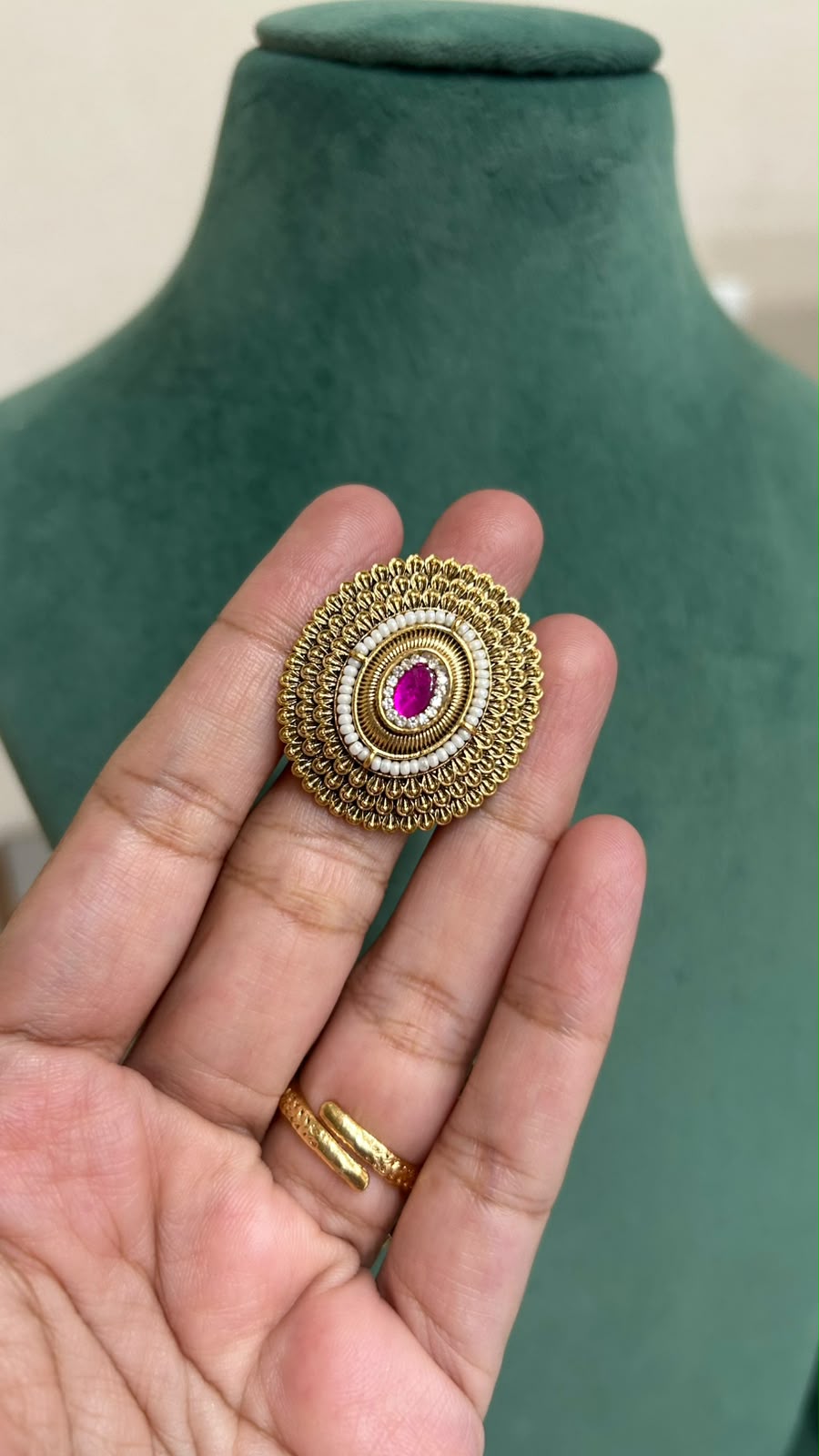 Ring 01