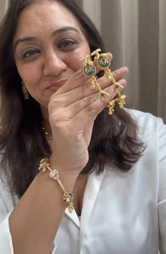 Heritage Bangle 07