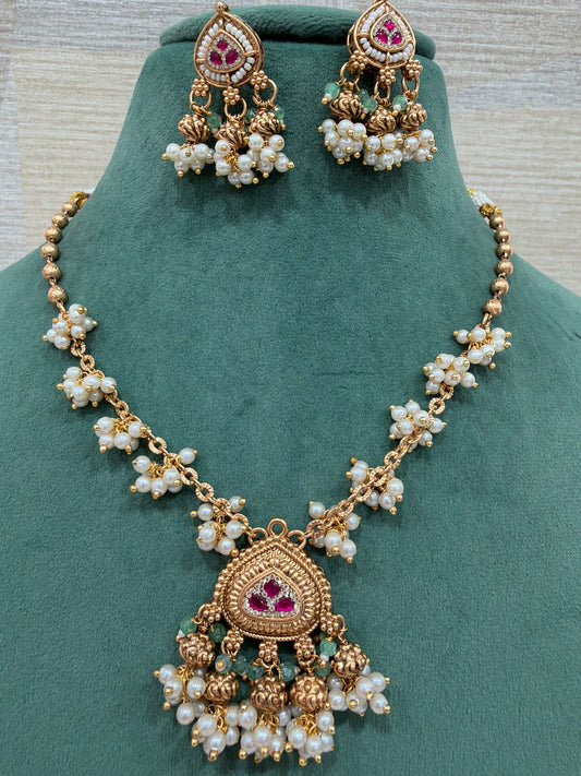 Festive Heritage Treasury 07