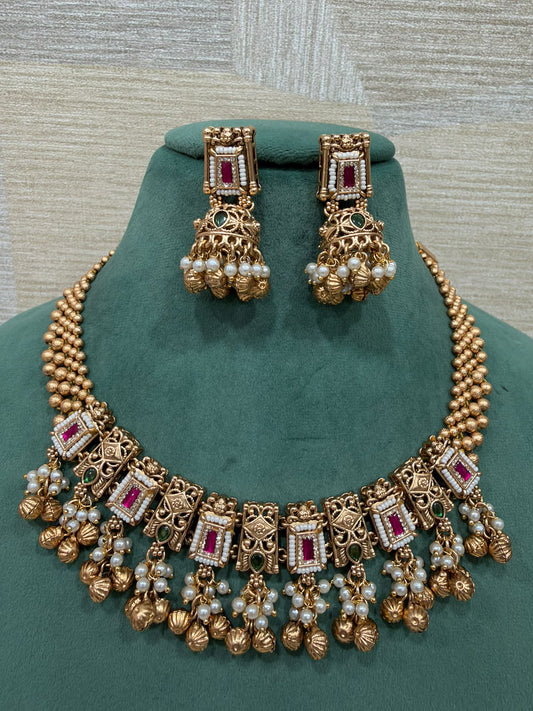 Festive Heritage Treasury 11