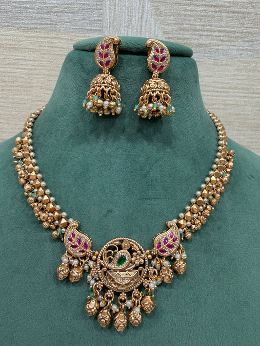 Festive Heritage Treasury 12